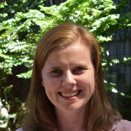 Dr Gráinne Murray